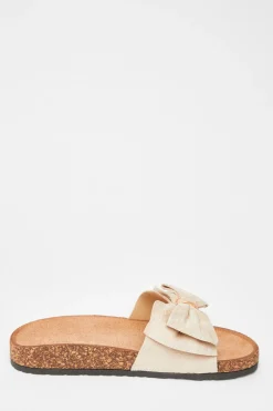 Quiz Sandals|Holiday Shoes><noscript><img width=