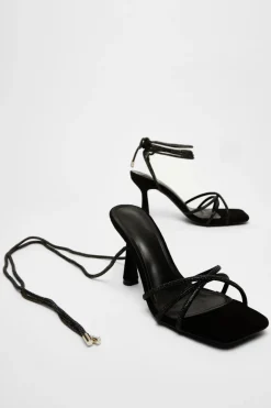 Quiz Heels><noscript><img width=