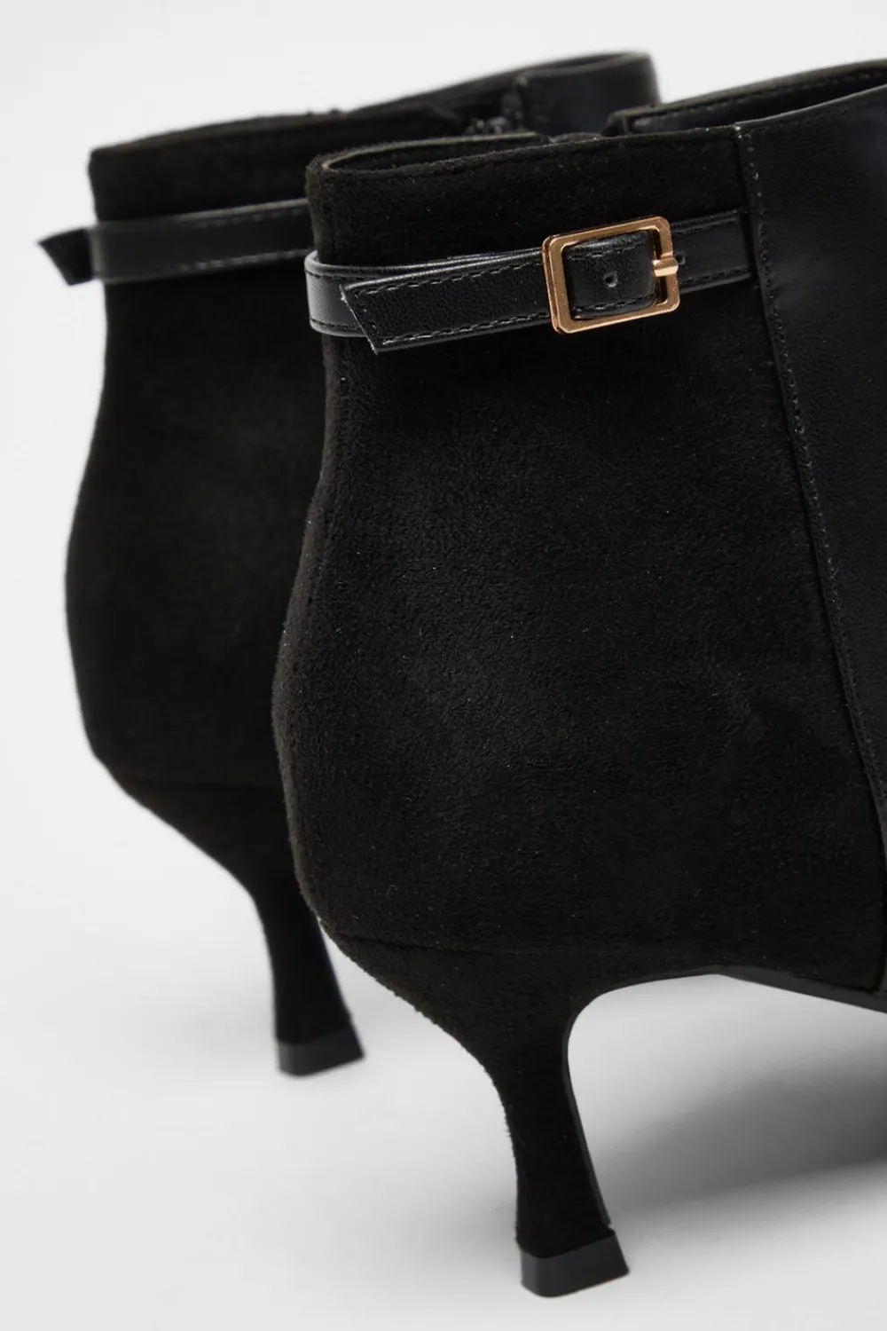 Quiz Boots>Black Faux Leather Heeled Ankle Boot