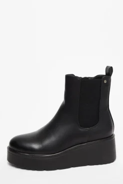 Quiz Wedges|Boots>Black Faux Leather Wedged Ankle Boots