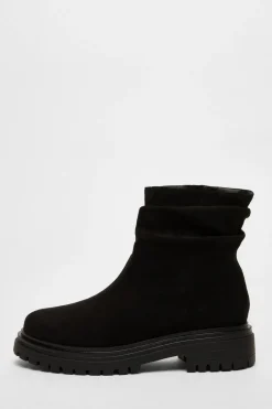 Quiz Boots>Black Faux Suede Ruched Ankle Boots