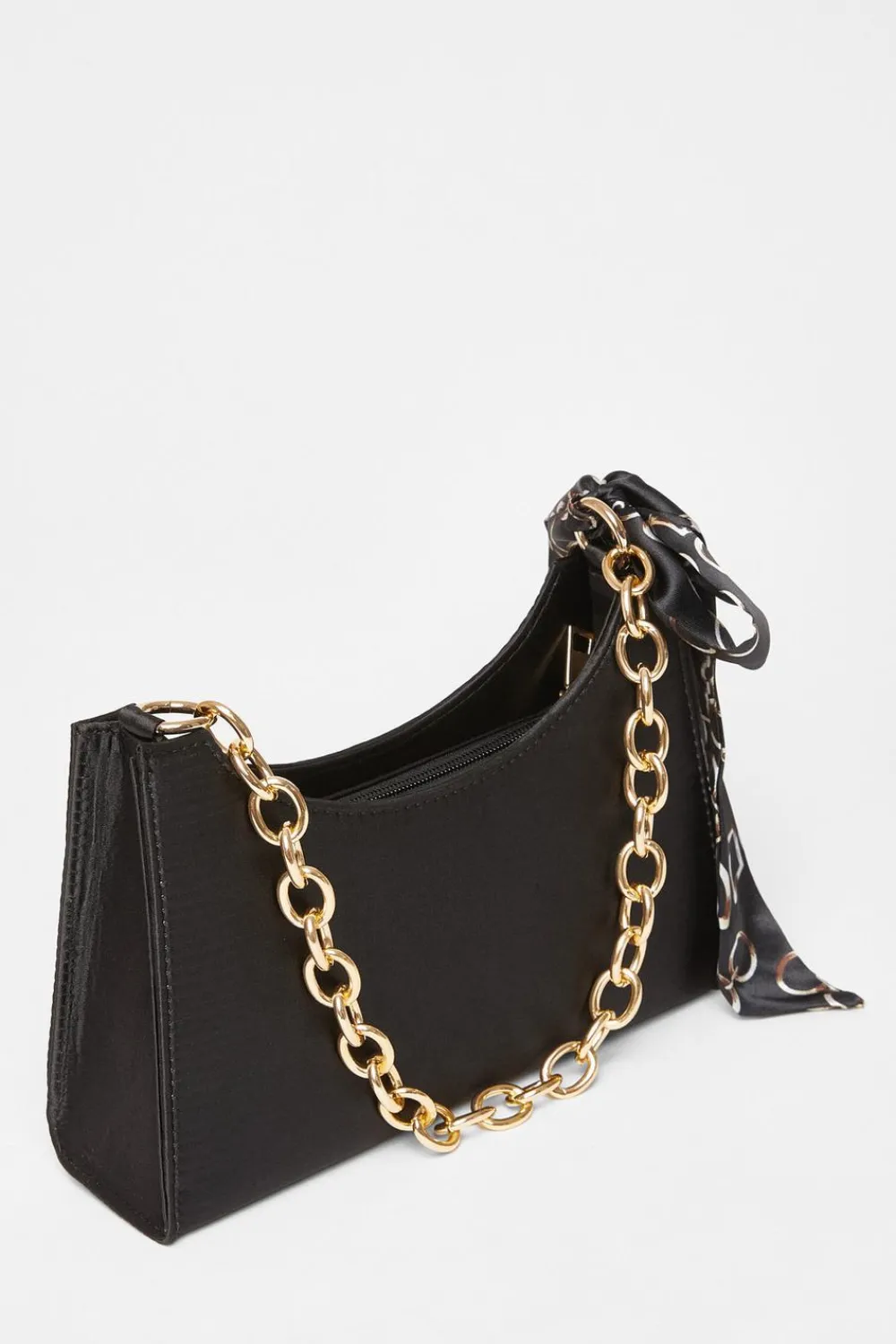 Quiz Bags>Satin Chain Shoulder Bag