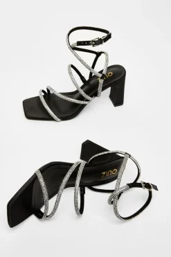 Quiz Sandals|Heels><noscript><img width=