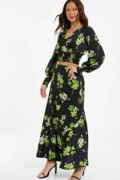 Quiz Skirts|Florals><noscript><img width=