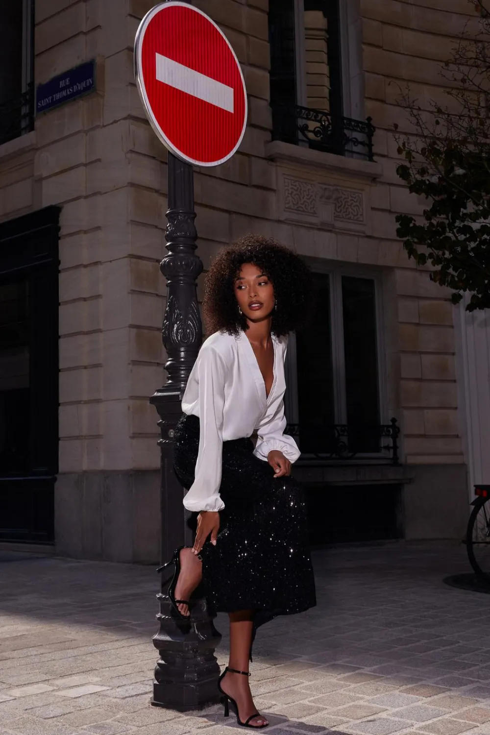 Quiz Skirts|Playsuits>Black Sequin Maxi Skirt