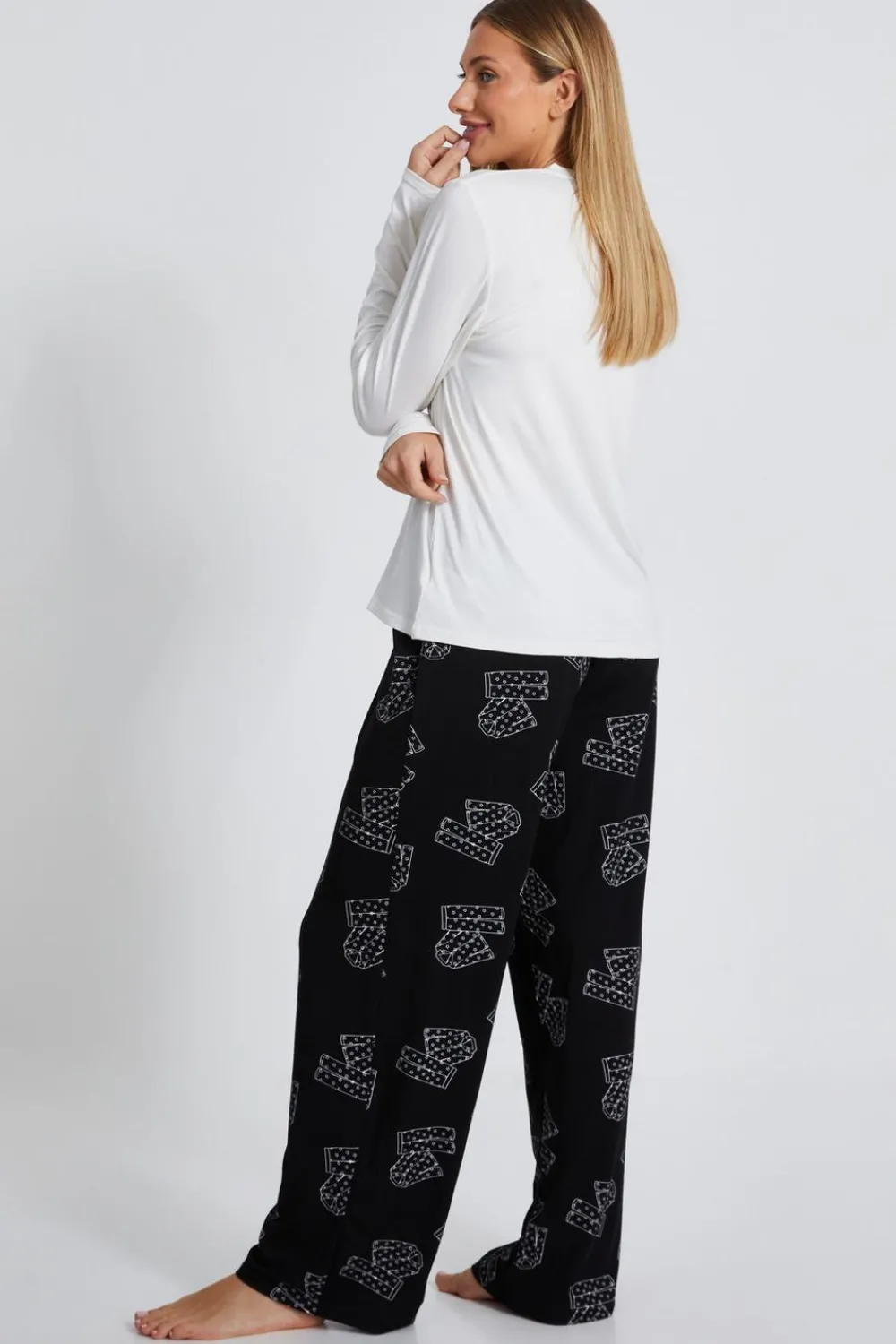 Quiz Nightwear>Black Slogan Pyjama Set