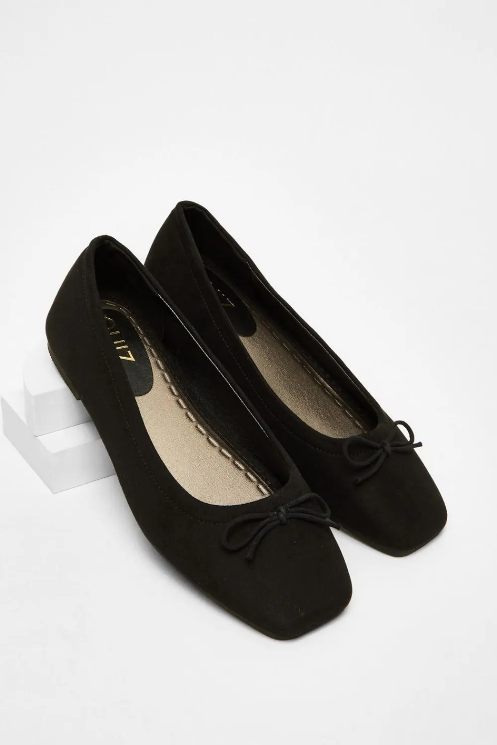 Quiz Pumps|Flats>Black Square Toe Flat Pumps
