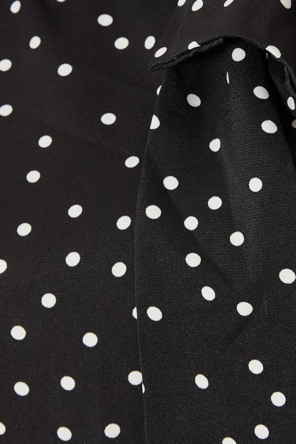 Quiz Day At The Races|Christening Guest>Tie Neck Polka Dot Midaxi Dress