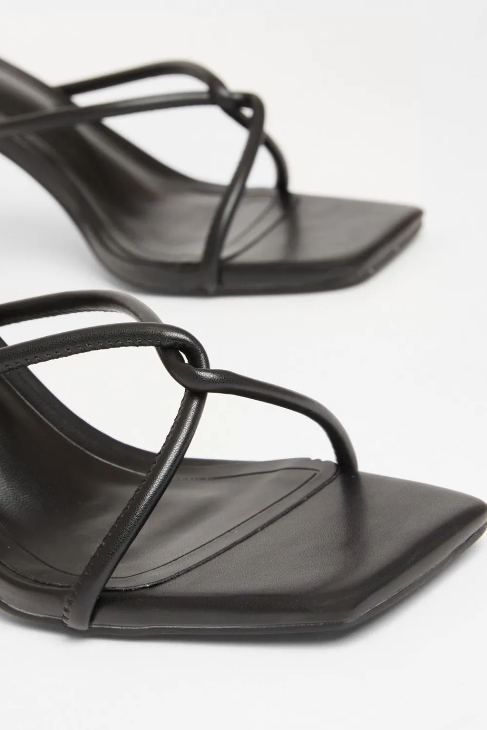 Quiz Holiday Shoes|Heels>Twist Front Strappy Block Heels