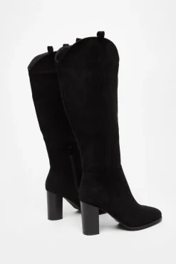 Quiz Boots><noscript><img width=