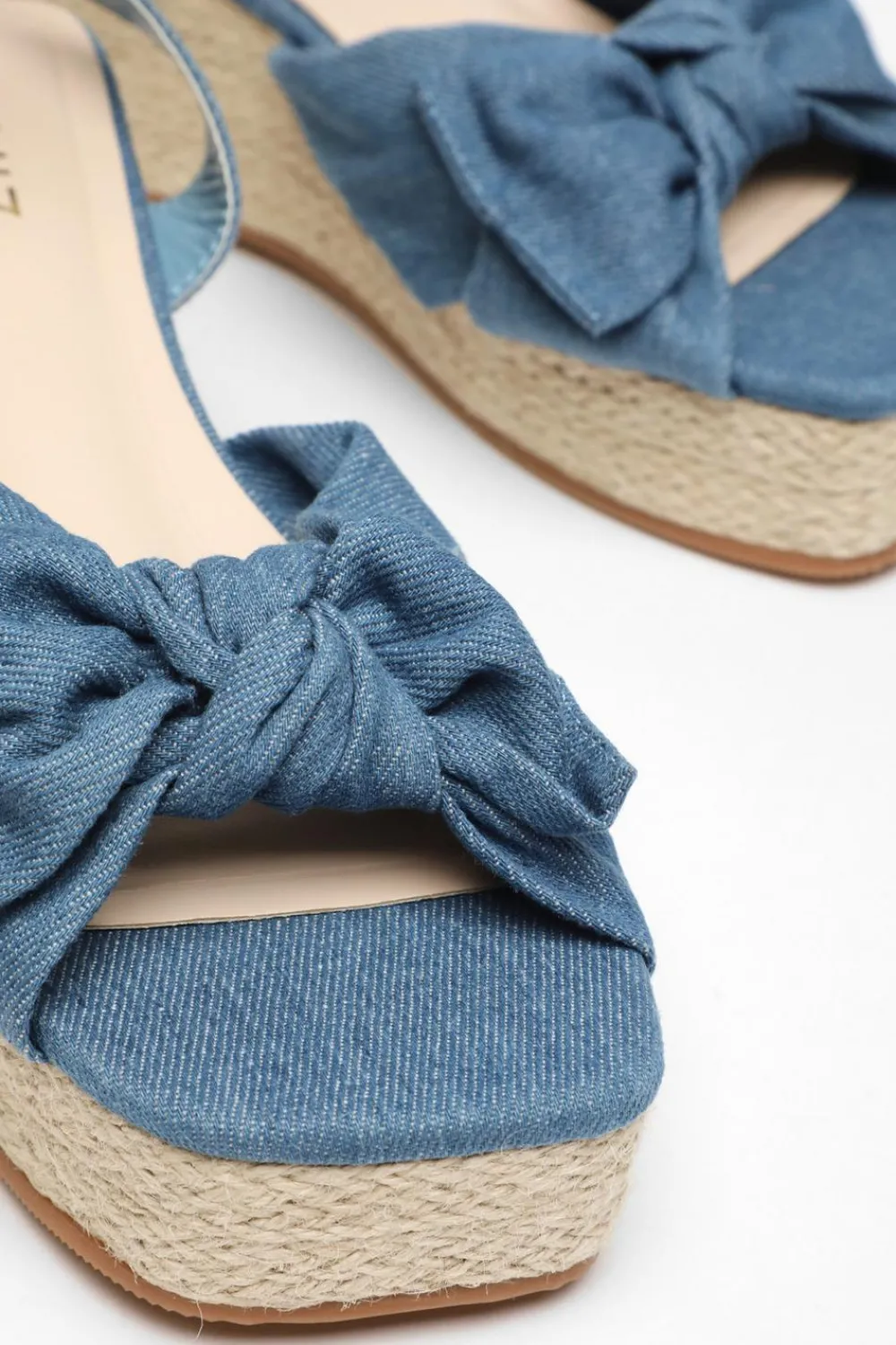 Quiz Wedges|Sandals>Blue Bow Front Wedges