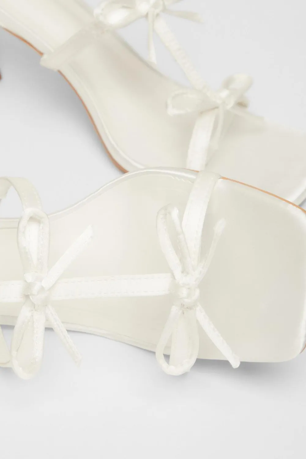Quiz Occasion Shoes|Heels>Bridal White Satin Bow Heels