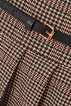 Quiz Skirts|Going Out><noscript><img width=