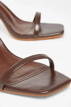 Quiz Heels><noscript><img width=