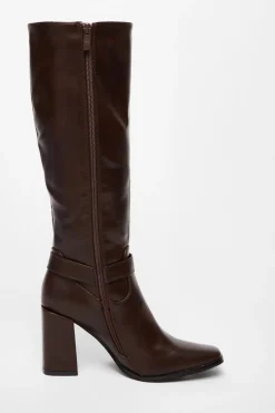 Quiz Boots><noscript><img width=