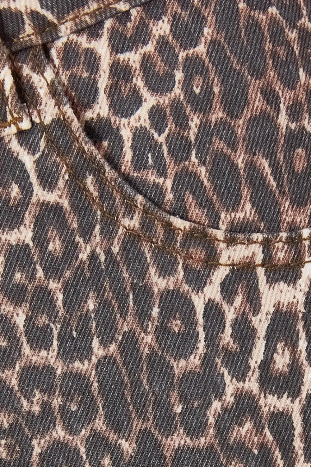 Quiz Summer Clothes|Shorts>Brown Leopard Print Denim Shorts