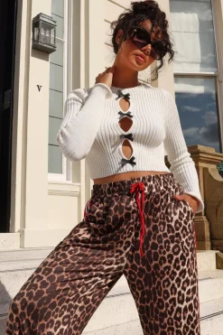 Quiz Knitwear|Casual Clothing>Cream Bow Front Cropped Jumper
