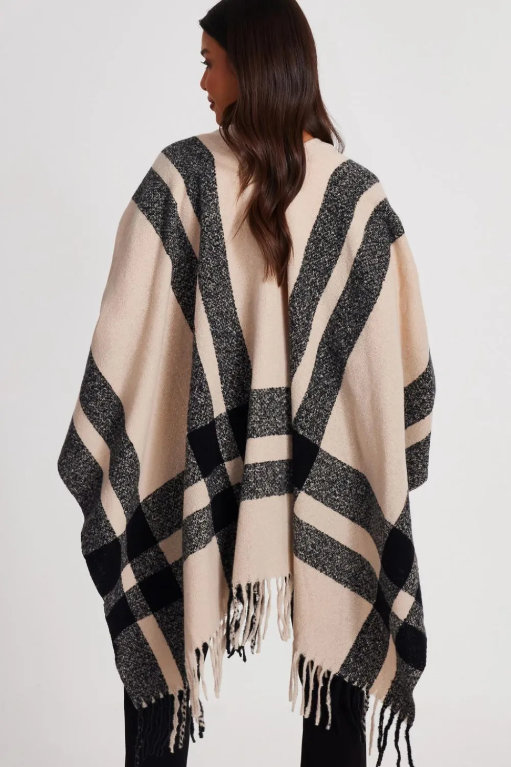 Quiz Capes & Ponchos>Check Print Tassel Cape