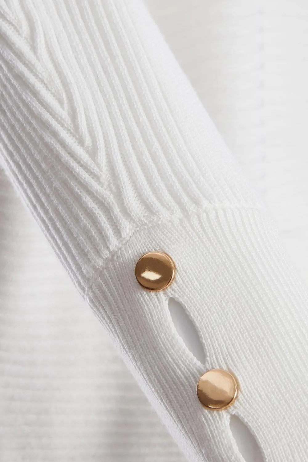 Quiz Jumpers|Everyday Essentials>Light Knit Buttoned Jumper
