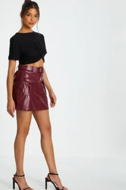 Quiz Trending: Red|Skirts><noscript><img width=