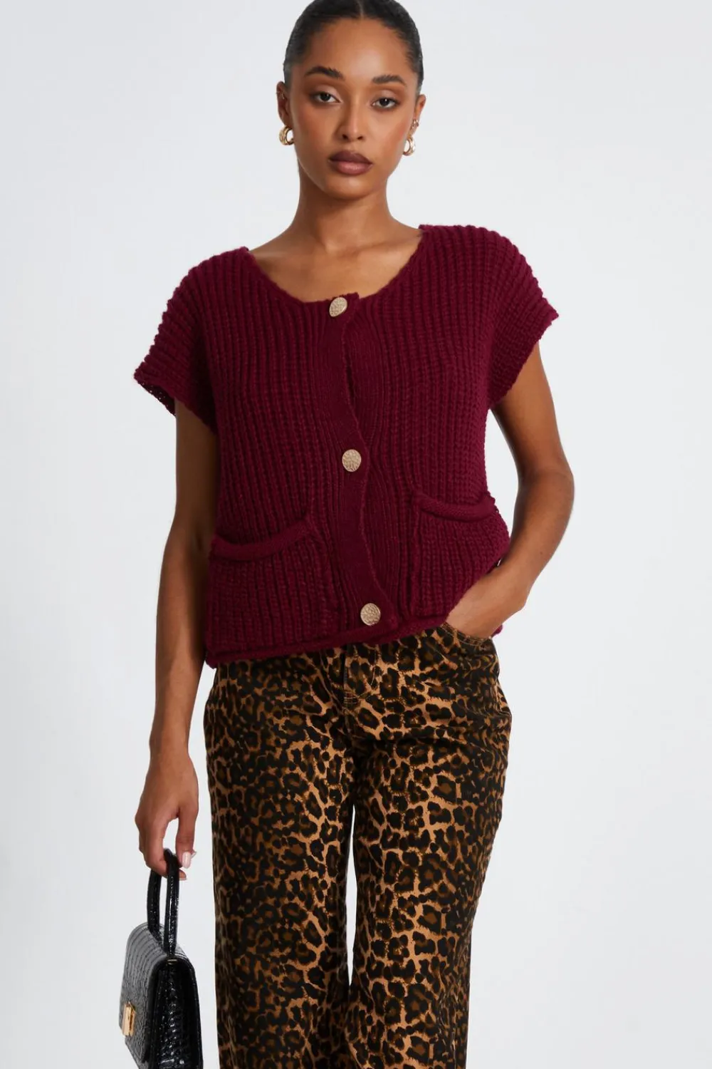 Quiz Trending: Red|Knitwear>Dark Red Knit Sleeveless Cardigan