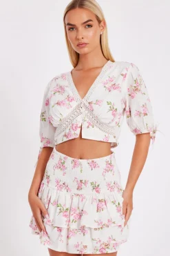 Quiz Summer Tops|Day Tops>Floral Lace Crop Top