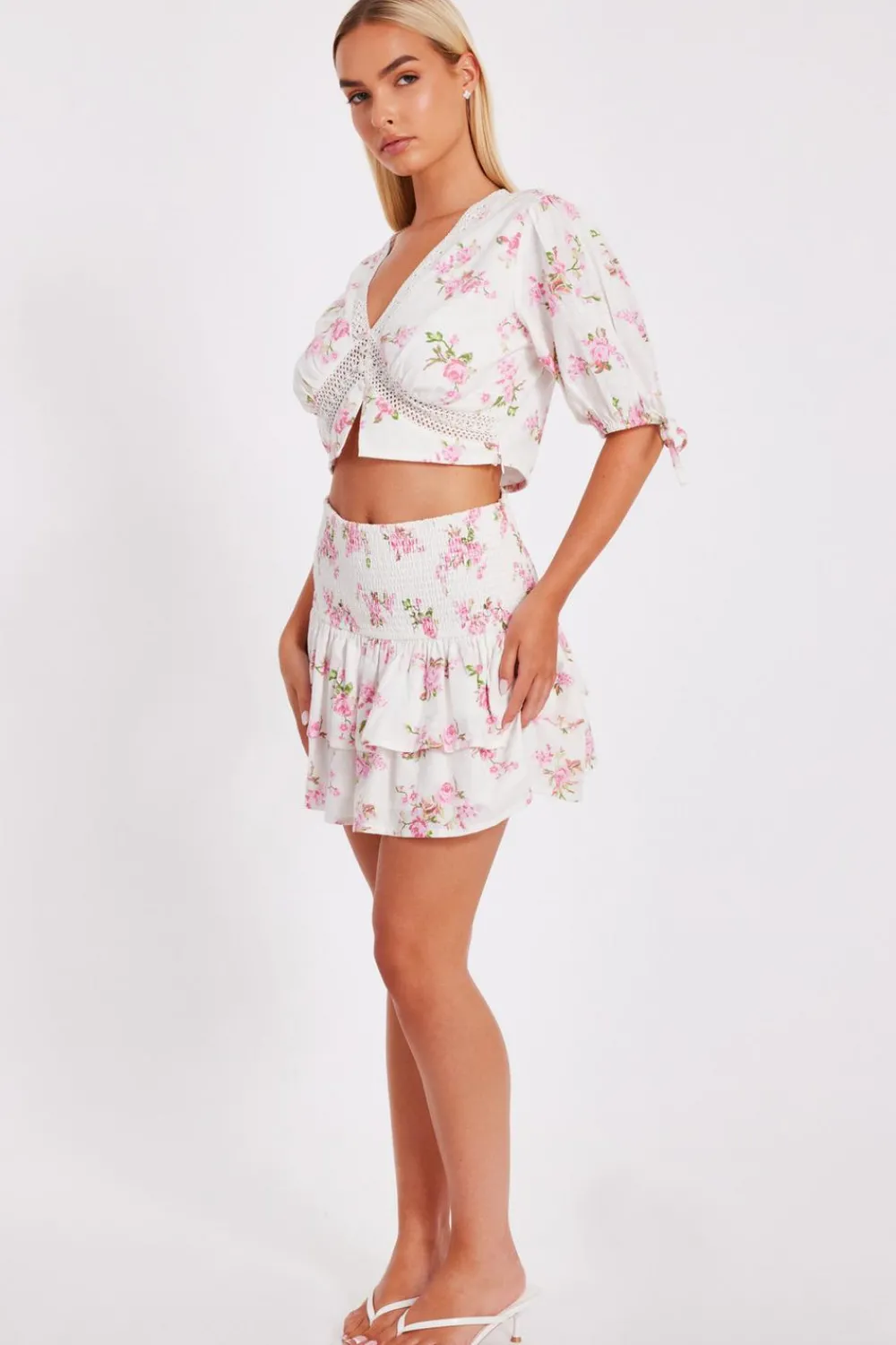 Quiz Summer Tops|Day Tops>Floral Lace Crop Top