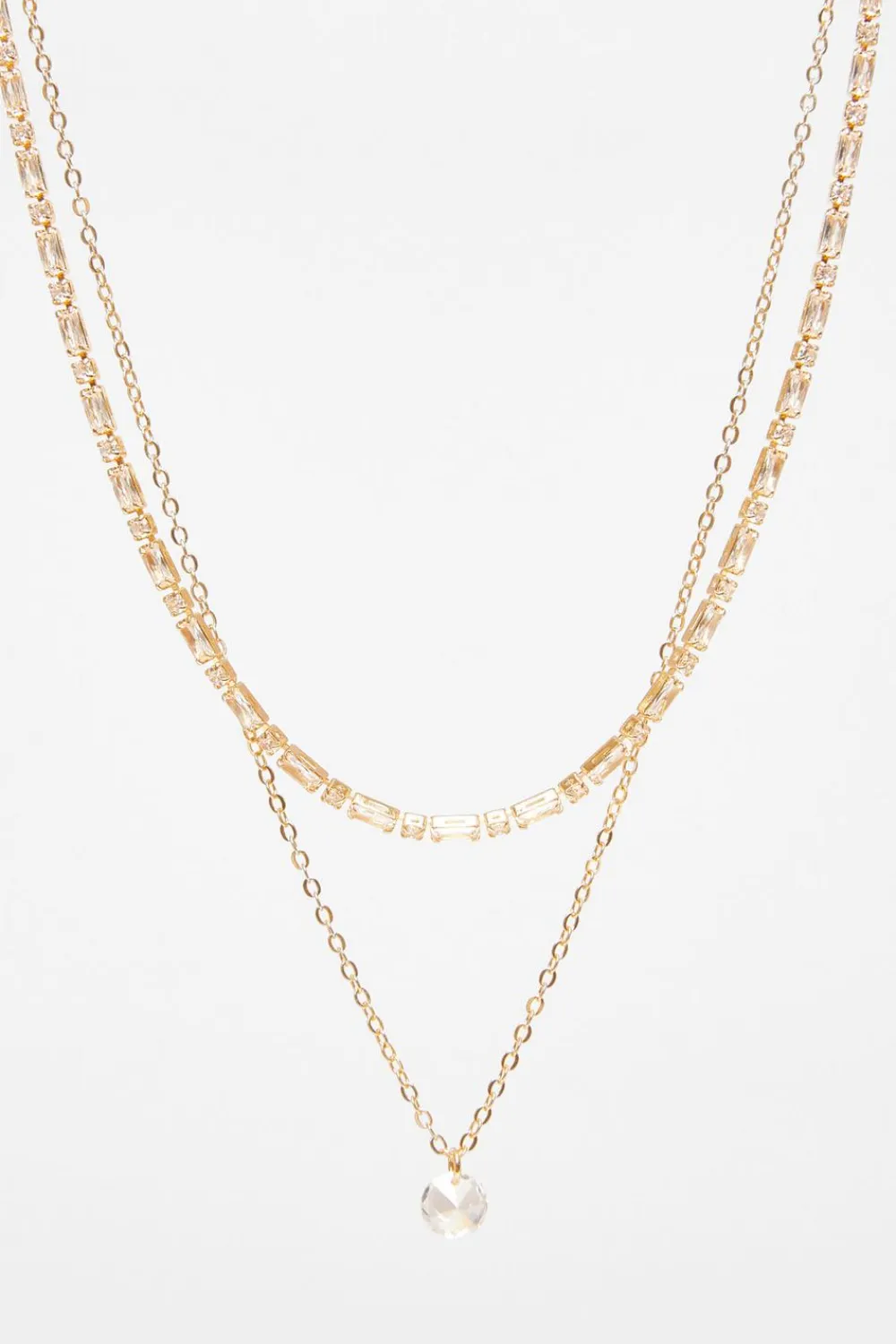 Quiz Wedding Accessories|Jewellery>Gold Circle Pendant Necklace
