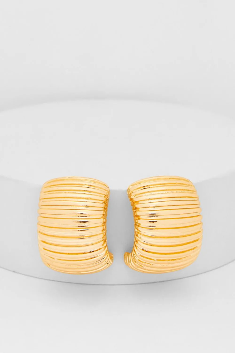 Quiz Jewellery|Earrings>Gold Curved Earrings