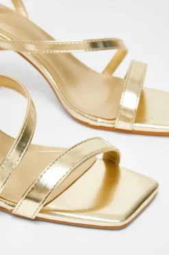 Quiz Heels><noscript><img width=