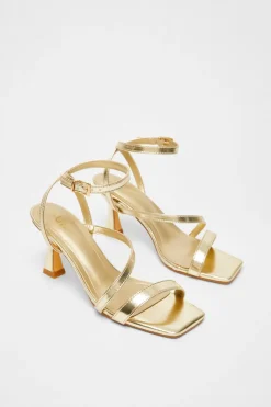 Quiz Heels><noscript><img width=