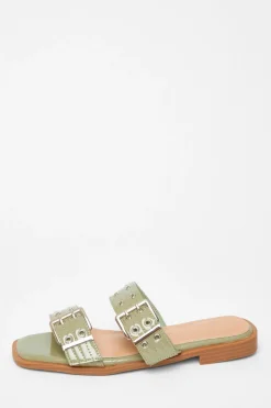 Quiz Sandals|Holiday Shoes>Buckle Flat Sandals