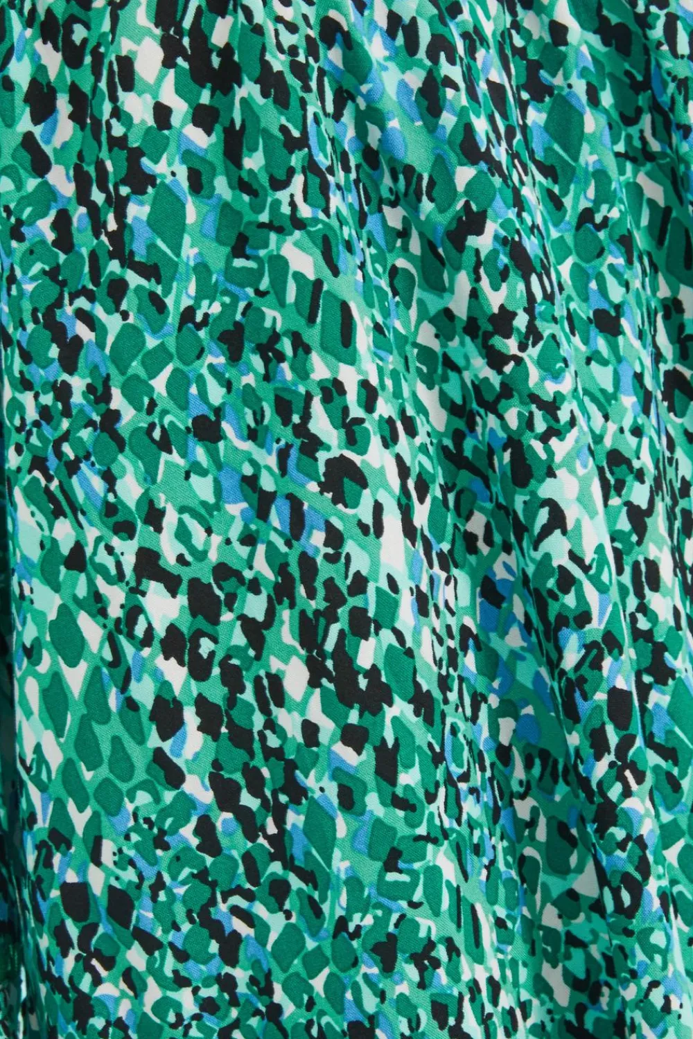 Quiz Bardot Tops|Tops>Green Leopard Print Bardot Top