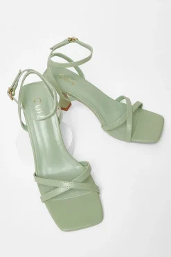 Quiz Shoe & Bag Sets|Sandals><noscript><img width=