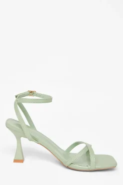 Quiz Shoe & Bag Sets|Sandals><noscript><img width=