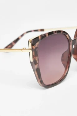 Quiz Holiday Accessories><noscript><img width=