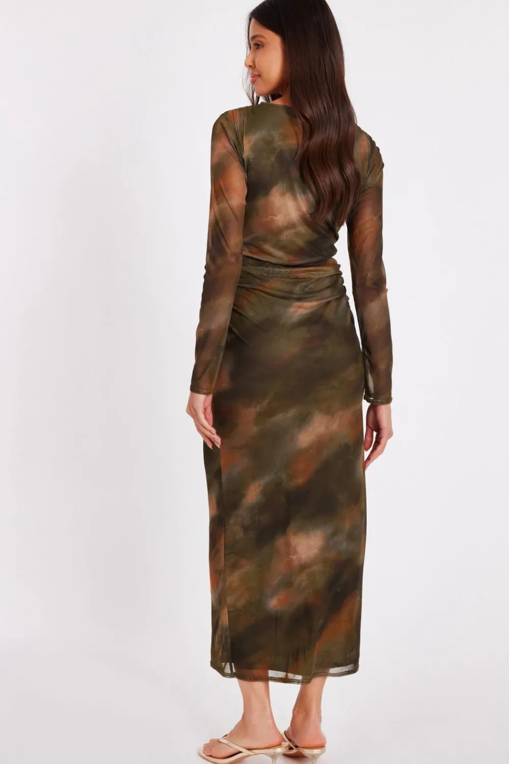 Quiz Going Out|Dresses>Khaki Printed Long Sleeve Midaxi Dress