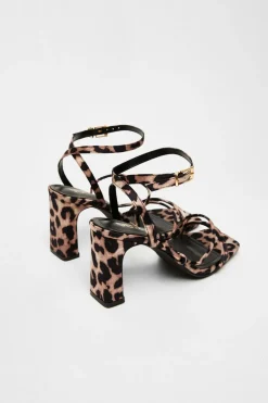 Quiz Shoe & Bag Sets|Sandals><noscript><img width=
