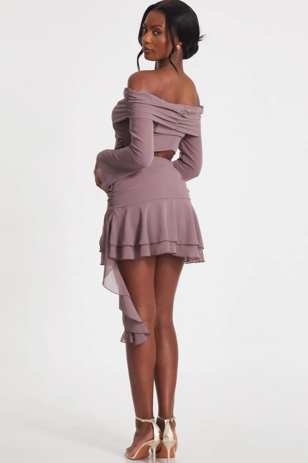 Quiz Going Out Tops|Crop Tops>Mocha Chiffon Ruffle Crop Top