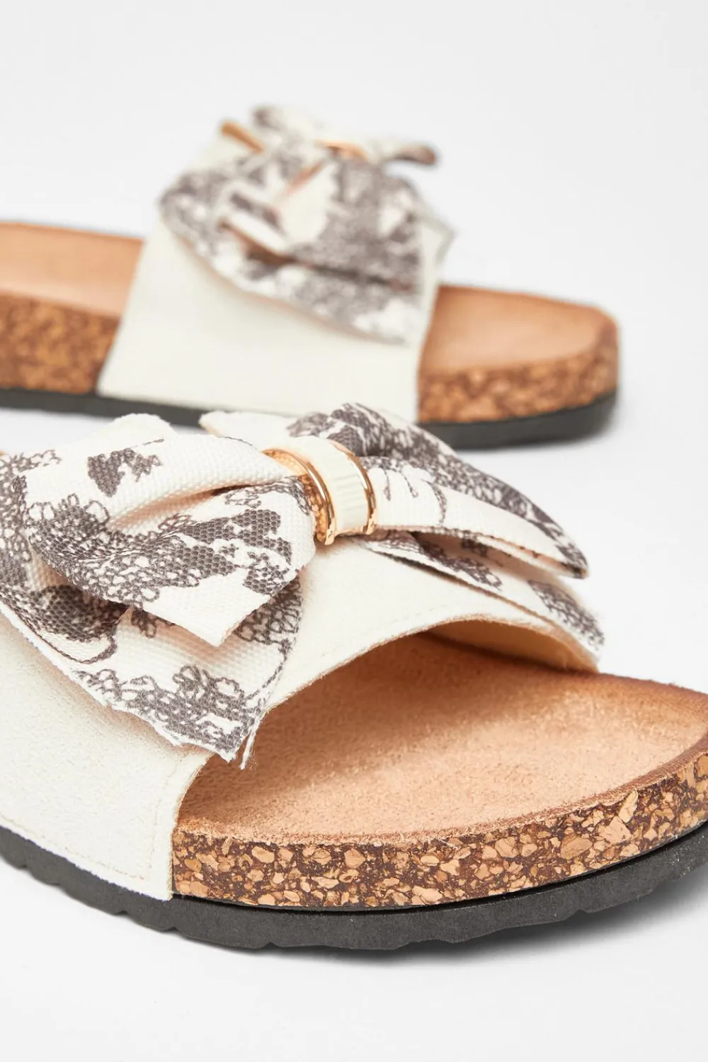 Quiz Sandals|Holiday Shoes>Bow Flat Sandals