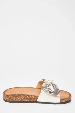 Quiz Sandals|Holiday Shoes><noscript><img width=