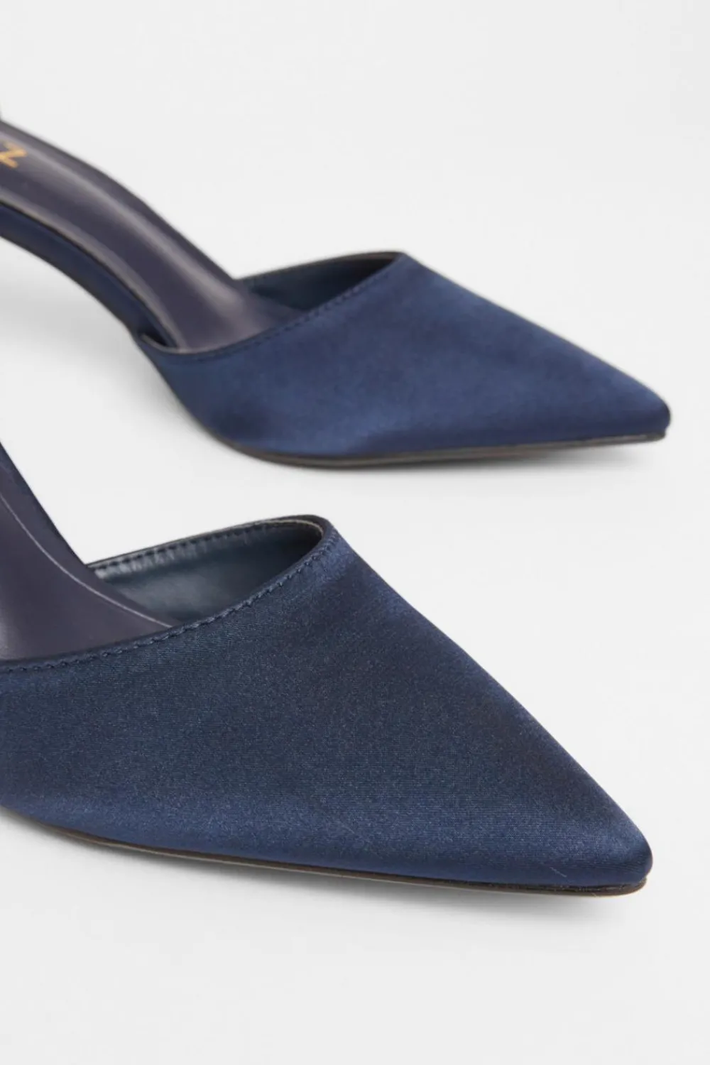 Quiz Shoe & Bag Sets|Occasion Shoes>Satin Diamante Strap Court Heels