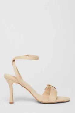 Quiz Sandals|Heels><noscript><img width=