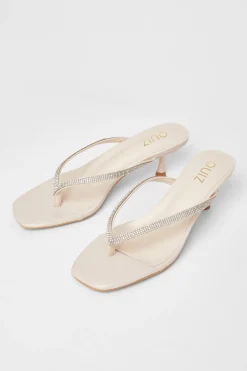 Quiz Holiday Shoes|Heels><noscript><img width=
