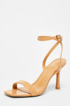 Quiz Sandals|Heels>Flared Heel Sandal