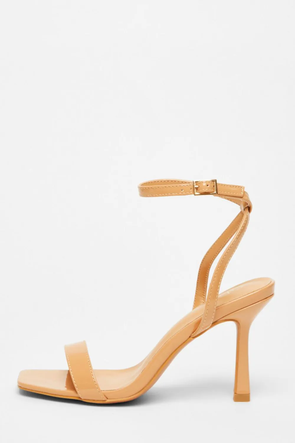 Quiz Sandals|Heels>Flared Heel Sandal