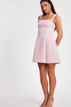 Quiz Evening Dresses|Day At The Races><noscript><img width=