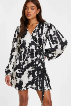 Quiz Wrap Dresses|Satin Dresses>Petite Black Satin Marble Print Wrap Dress