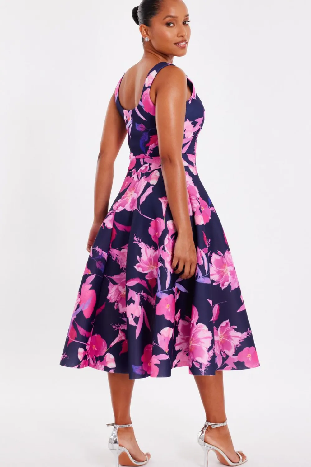 Quiz Day At The Races|Christening Guest>Petite Navy Floral Midaxi Dress