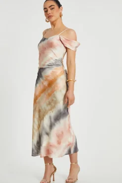 Quiz Evening Dresses|Day At The Races><noscript><img width=